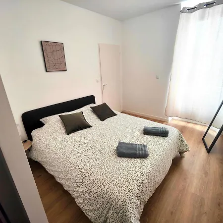 Apartman Brooklyn 4 Personnes Max Parking Wifi Clermont-Ferrand