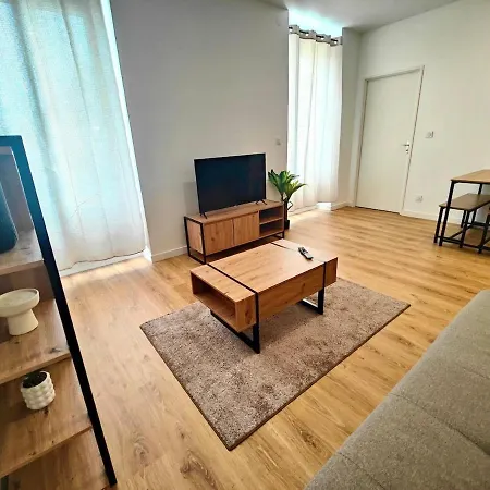 Brooklyn 4 Personnes Max Parking Wifi Apartman Clermont-Ferrand